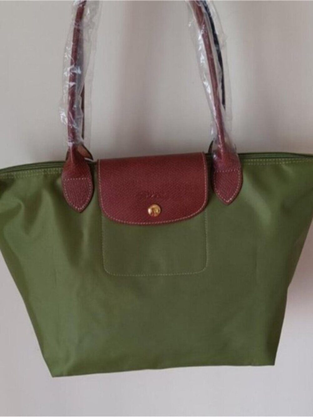 Longchamp Women's Medium Tote Bag